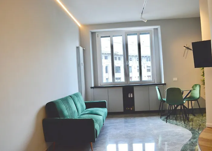 Savoia Central Milan